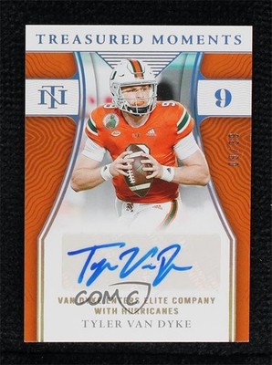 2022 Panini National Treasures Collegiate Silver 8/39 Tyler Van Dyke Auto 0nr3