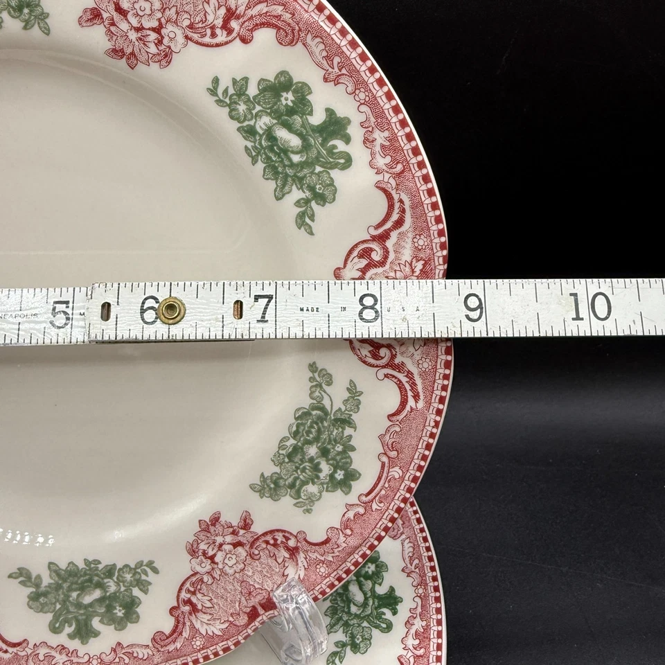 Plato(s) de ensalada de colección Johnson Bros Old Britain Castles rosa acento navideño 8,5" Foto 3 de 4