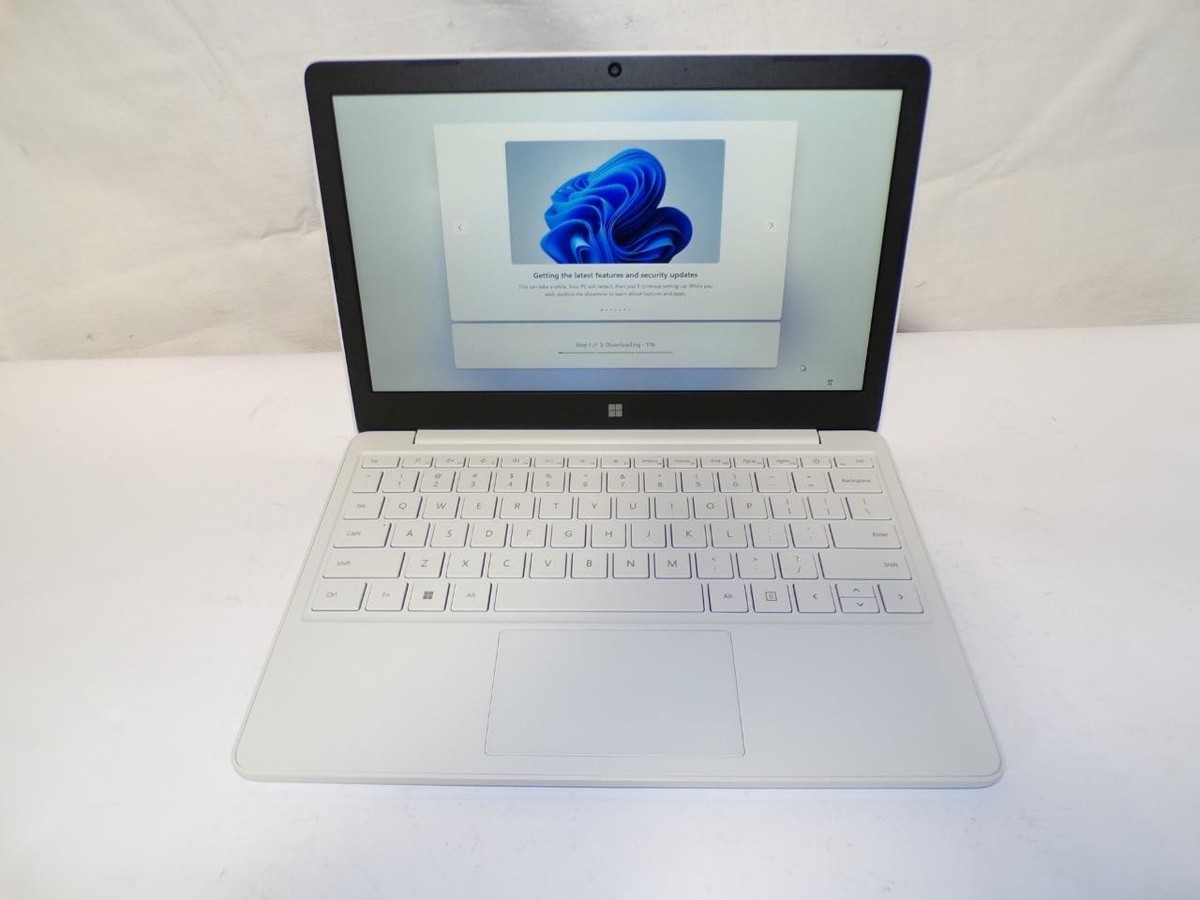 Microsoft Surface Laptop SE N4120 13.5'' 1.10GHz 8GB 128GB SSD W11