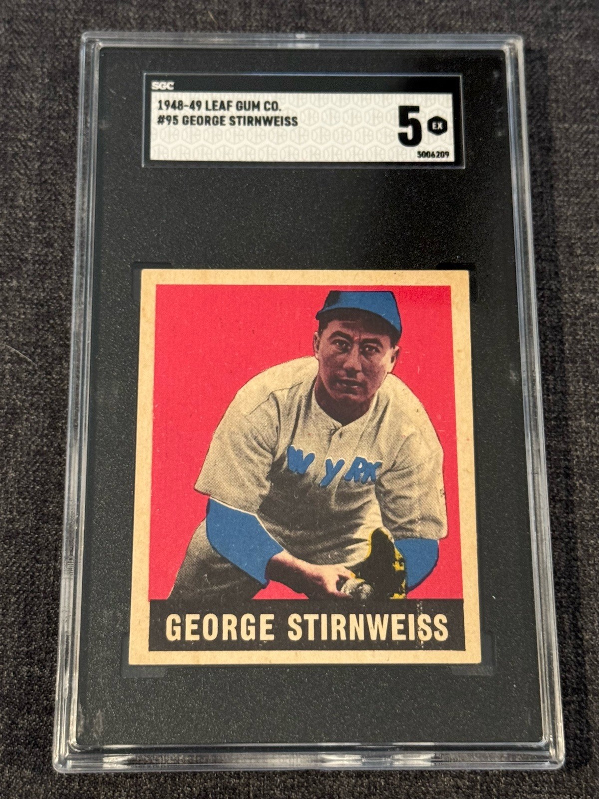 1948 -49 LEAF GUM BASEBALL CARD #95 GEORGE STIRNWEISS NEW YORK YANKEES SGC 5 EX