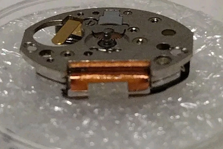 Ronda 752 Quartz Watch Movement 1 Jewel Swiss Parts - Image 2 of 4