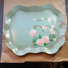 VTG RARE TURQUOISE AND PINK Nashco  Hand Painted Metal Floral Tray heart vine.fk