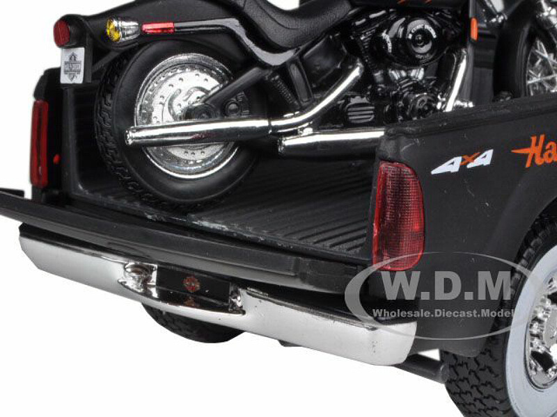 1999 FORD F-350 PICKUP 1/27 & 2002 HARLEY DAVIDSON FLSTB BIKE 1/24