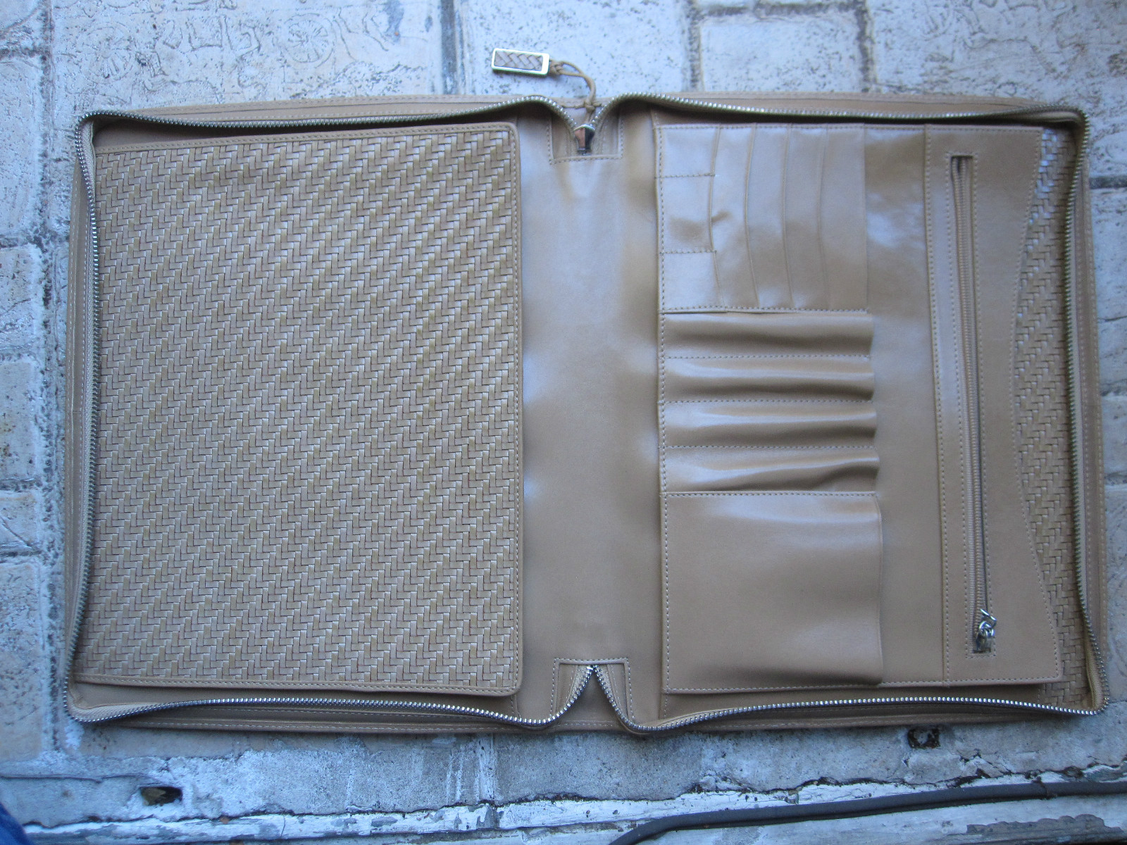 °°° DOCUMENT HOLDER / TABLET LEATHER BRAIDED BEIG… - image 3