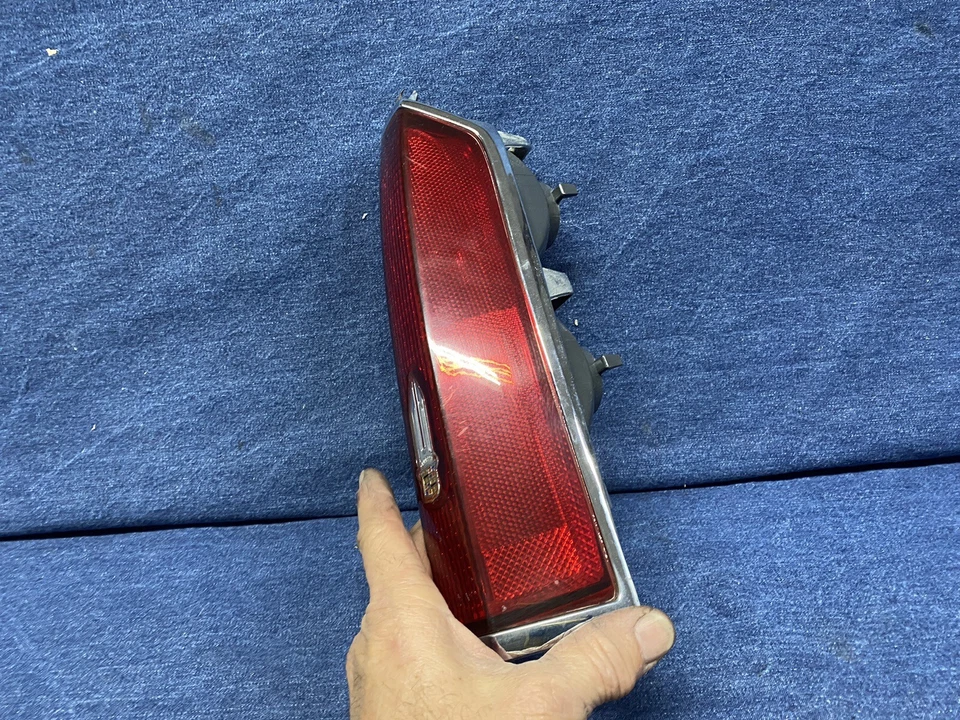 1989 1990 1991 Cadillac Eldorado Right Side Tail Light Lamp - Image 3 of 4