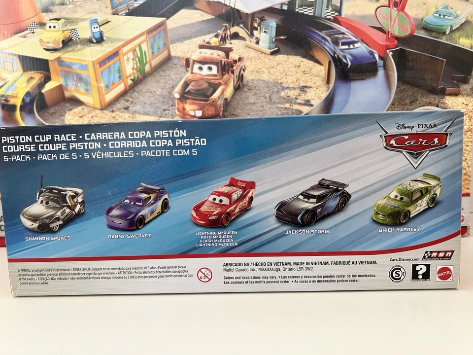 Disney Cars Race Around Radiador Muelles Juego NUEVO Con Paquete de 5 Taza Pistón NUEVO Foto 3 de 4