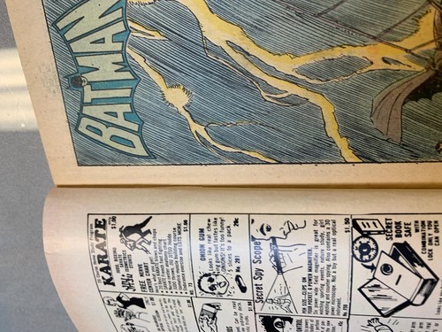 A Vow From The Grave! #410 (DC Comics, Detective Comics) - Picture 7 of 18