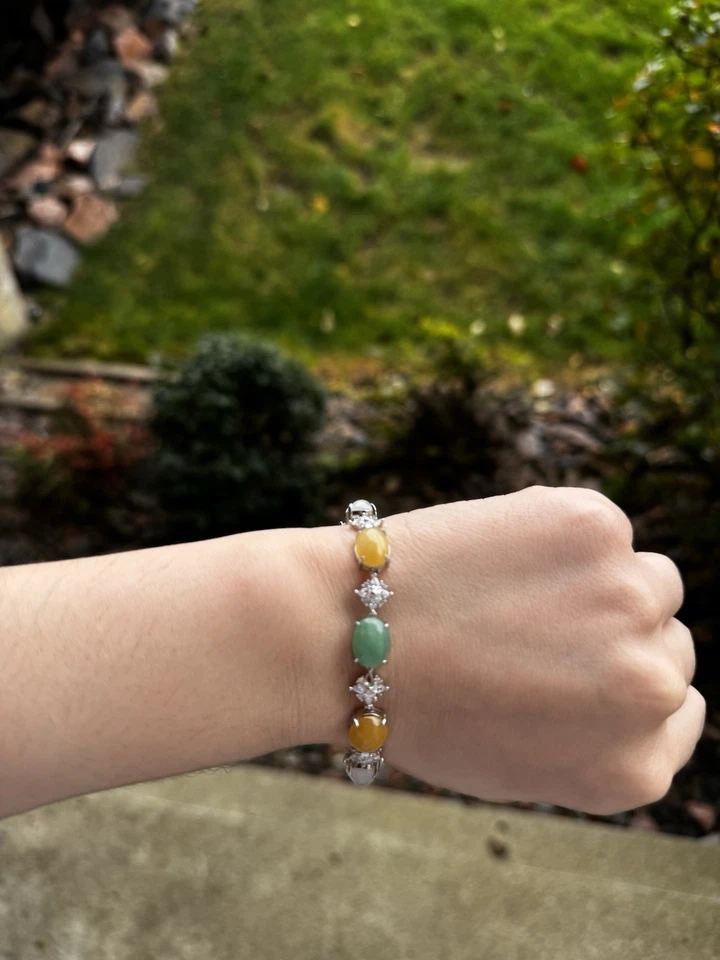 Pulsera multicolor de jadeíta birmana natural | Cada gema está cuidadosamente seleccionada Foto 4 de 4