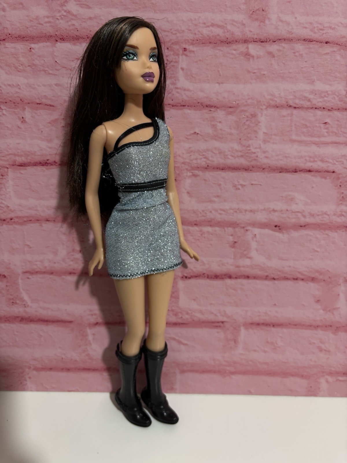 2008 Barbie My Scene Club Night Disco Delancey Doll Used