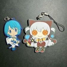 T106 Set of 2 Magia Record: Puella Magi Madoka Magica Ichiban Kuji Keychain 2"