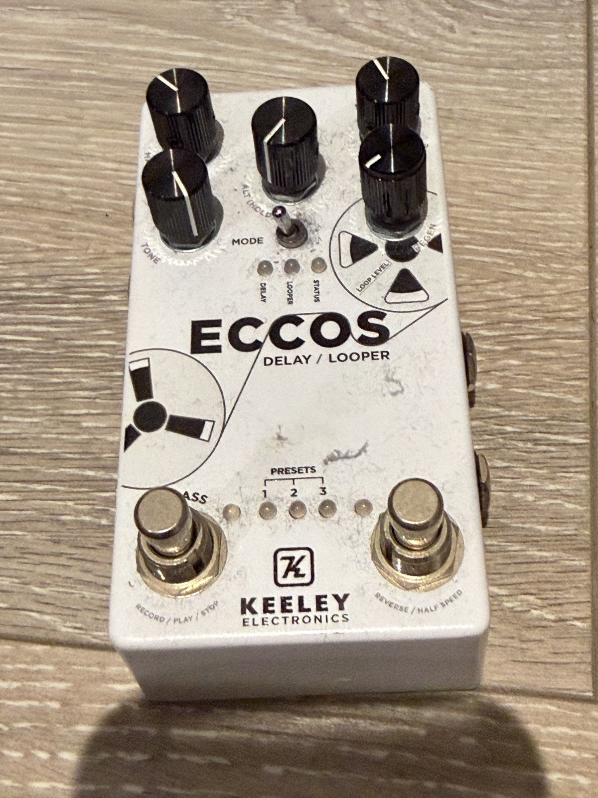 Keeley ECCOS Delay Looper Effects Pedal