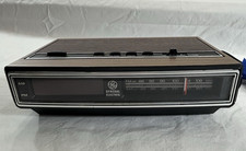 Vintage GE Digital Alarm Clock Radio AM FM Walnut Grain Model 7-4625F