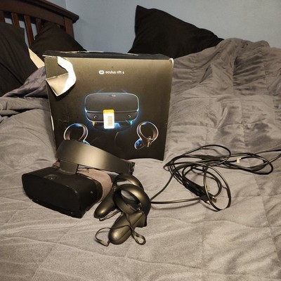 Oculus Rift S Meta PC Virtual Reality Headset (For parts/repair)
