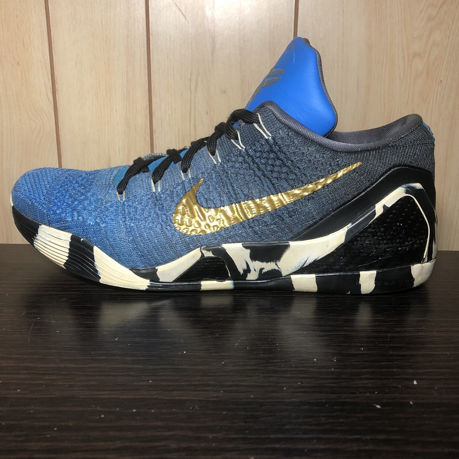 nike kobe 13 kids gold