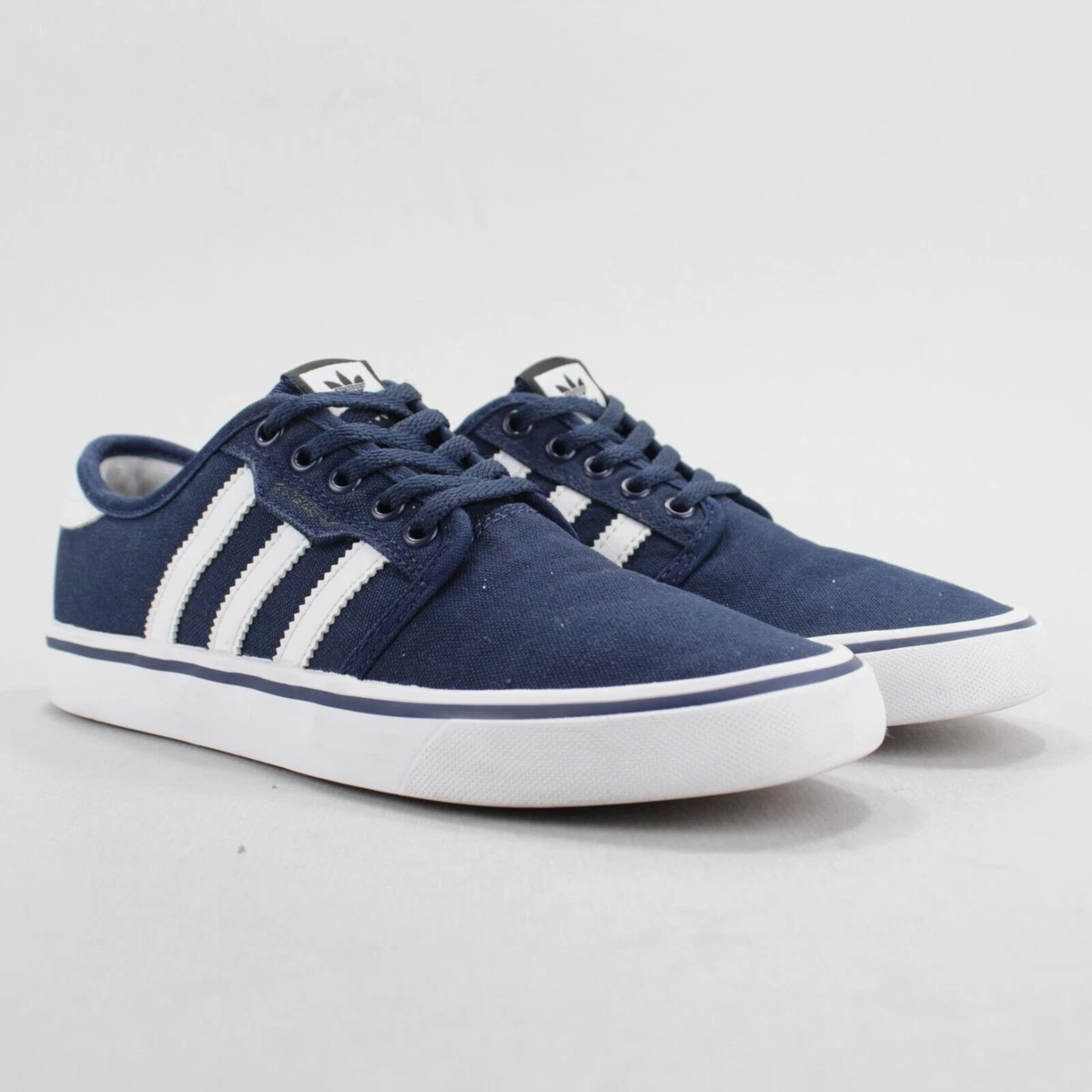 Adidas Seeley Mens Size 5.5 Navy White Casual Canvas Lace Up Shoes AQ8530 VGUC