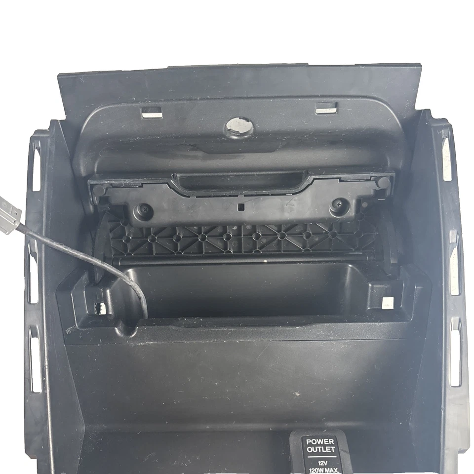 11-15 HONDA CR-Z CRZ CONSOLA CENTRAL DELANTERA BISEL EMBELLECEDOR CON TOMA DE CORRIENTE OEM Foto 2 de 4