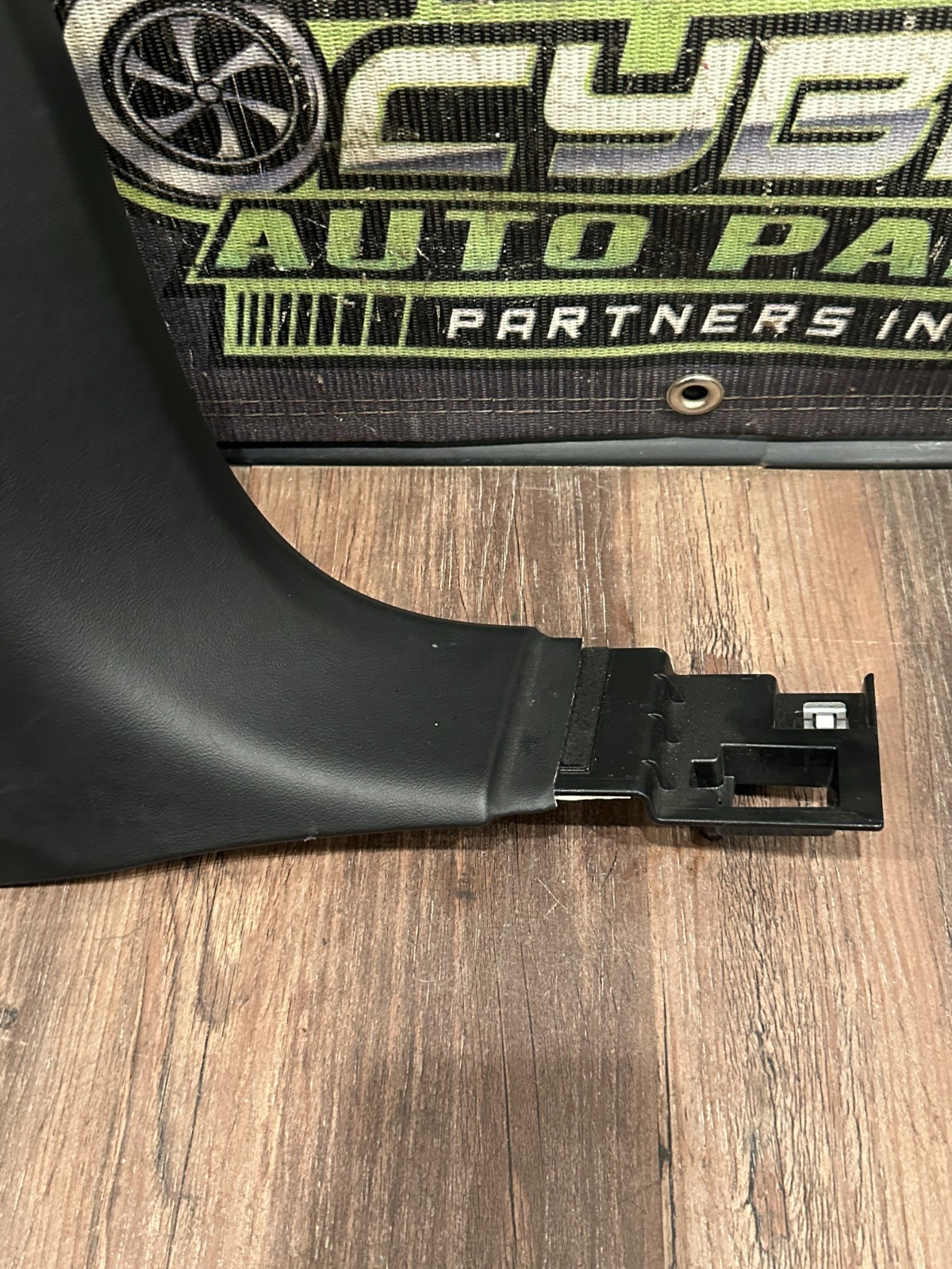 2018-2024 LAMBORGHINI URUS FRONT RIGHT LOWER A PILLAR TRIM OEM 4ML 867 272 *#7*