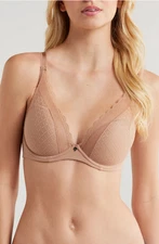 $84 Chantelle 16MNA Norah Chic Underwire Plunge T-Shirt Bra, Size 38D