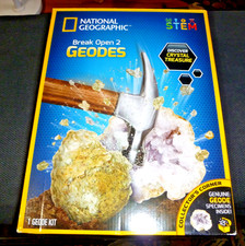 National Geographic Break Open 2 Genuine Geodes -Discover Crystal Treasure STEM