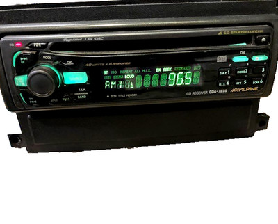 ALPINE CDA-7838 CAR AUDIO VG Condition STEREO IN DASH CD OLD SCHOOL VINTAGE