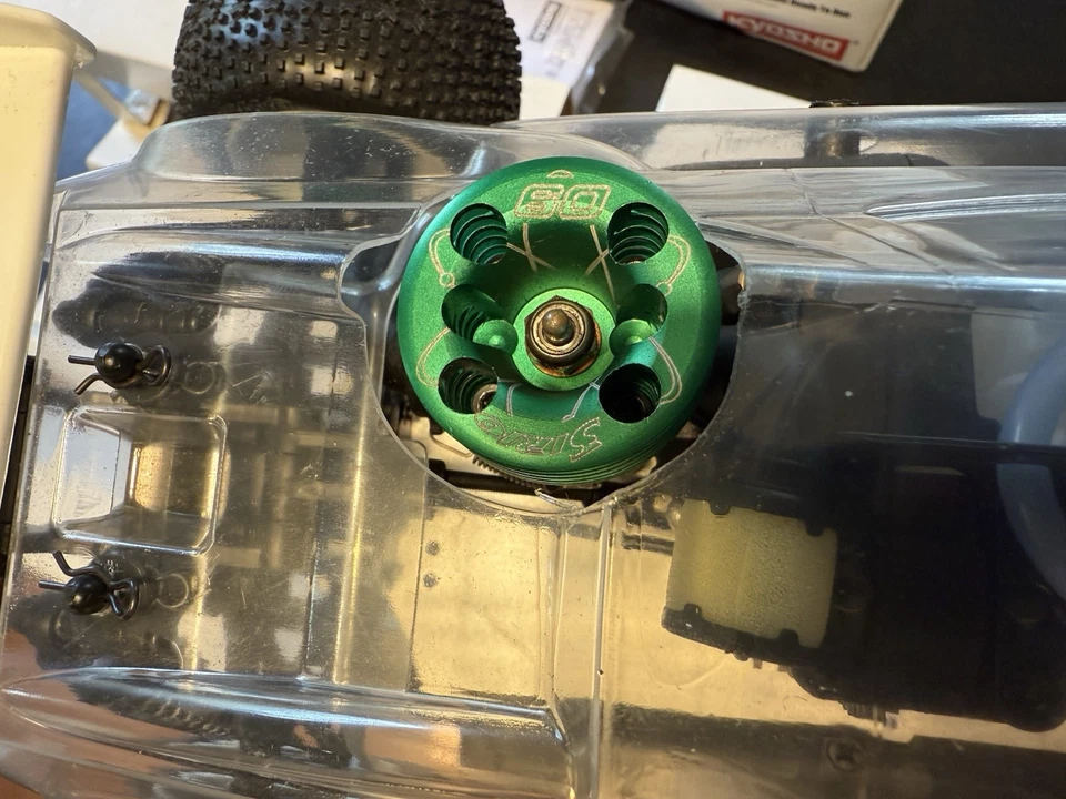 Kyosho Mini Inferno 09 ARR 4WD Syrio 09 Engine, Half Scale Brand New (No Box) - Image 2 of 4