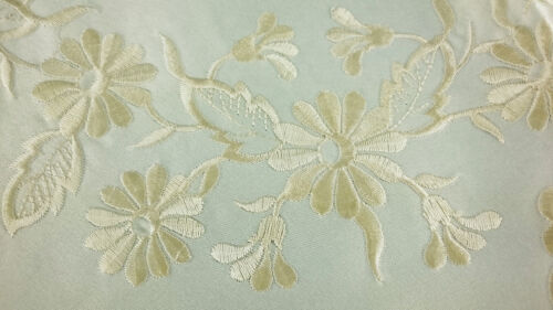 Wedding Fabric Solid White Embroidered Cutwork 33" Embroidery Tablecloth Square - Picture 8 of 8