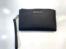 Michael Michael Kors Jet Set Travel Black Double Zip Leather Wristlet NEW $228