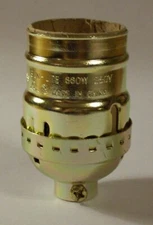 BRASS PLATED SHORT KEYLESS LAMP SOCKET WITH SET SCREW E26 NEW 30750J