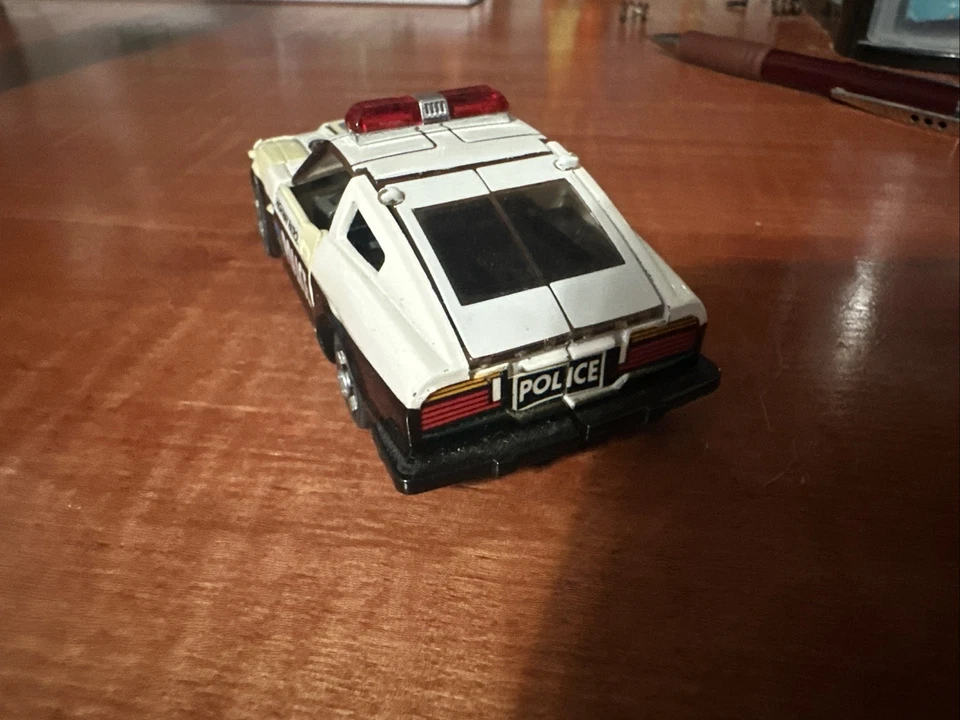 Authentic G1 Transformers Prowl Figure Only - Image 4 of 4