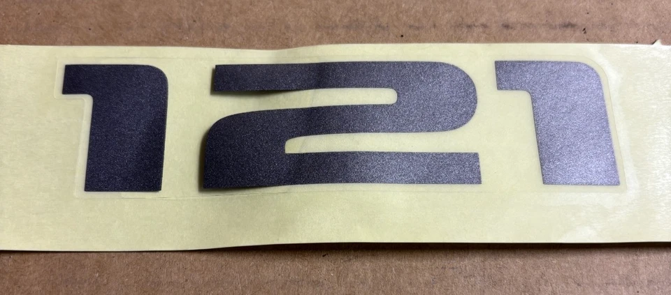 MAZDA 121 METRO 1996-1999 REAR "121" DECAL * DC0351721A * - image 2 of 3