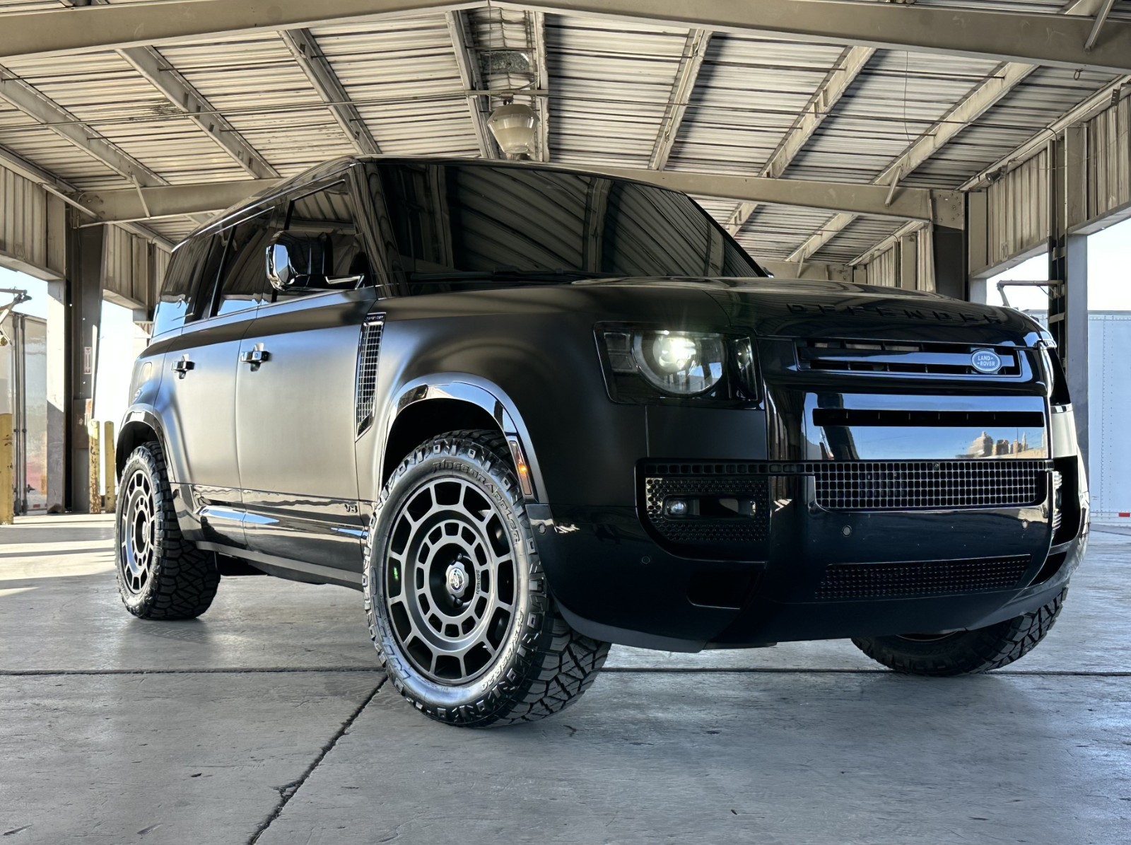 LAND ROVER DEFENDER 90 110 130 rims TIRES BF GOODRICH ko3 NEW ! 2026 ...