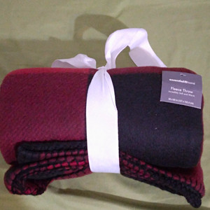 Essential Home Fleece Throw Blanket 50 x 60 in Burgundy/Black Solid