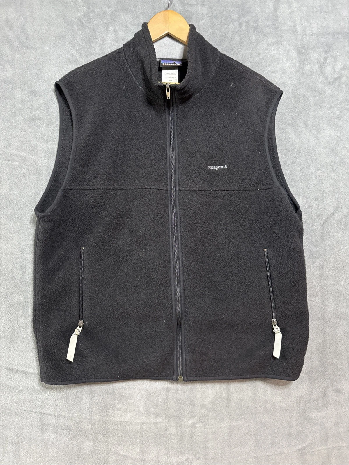 VINTAGE Patagonia Vest Mens Large Black Synchilla Fleece Zip Up Outdoors USA