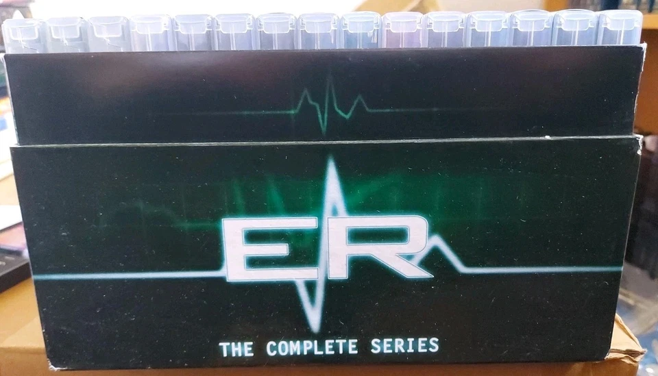 ER Complete Series DVD Collectors Box Set 1–15 331 Episodes *1 Disc Missing* - Image 3 of 4