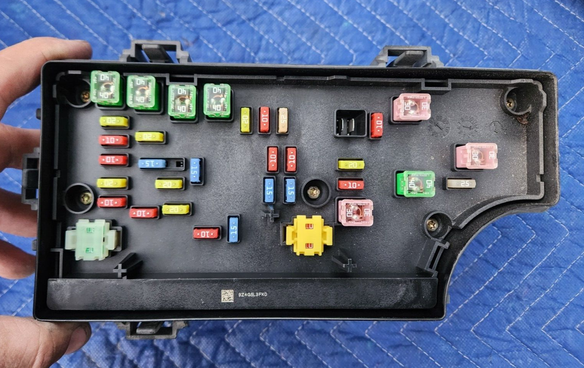 2007 2008 Dodge Avenger Fuse Box Power Relay Module TIMP P04692168AI