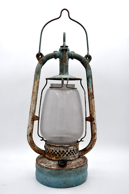 Lampe Tempête à pétrole - Militaria Import