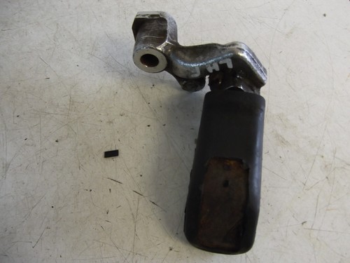 YAMAHA XJ750 MAXIM LEFT-HAND FRONT FOOTREST - Picture 5 of 6