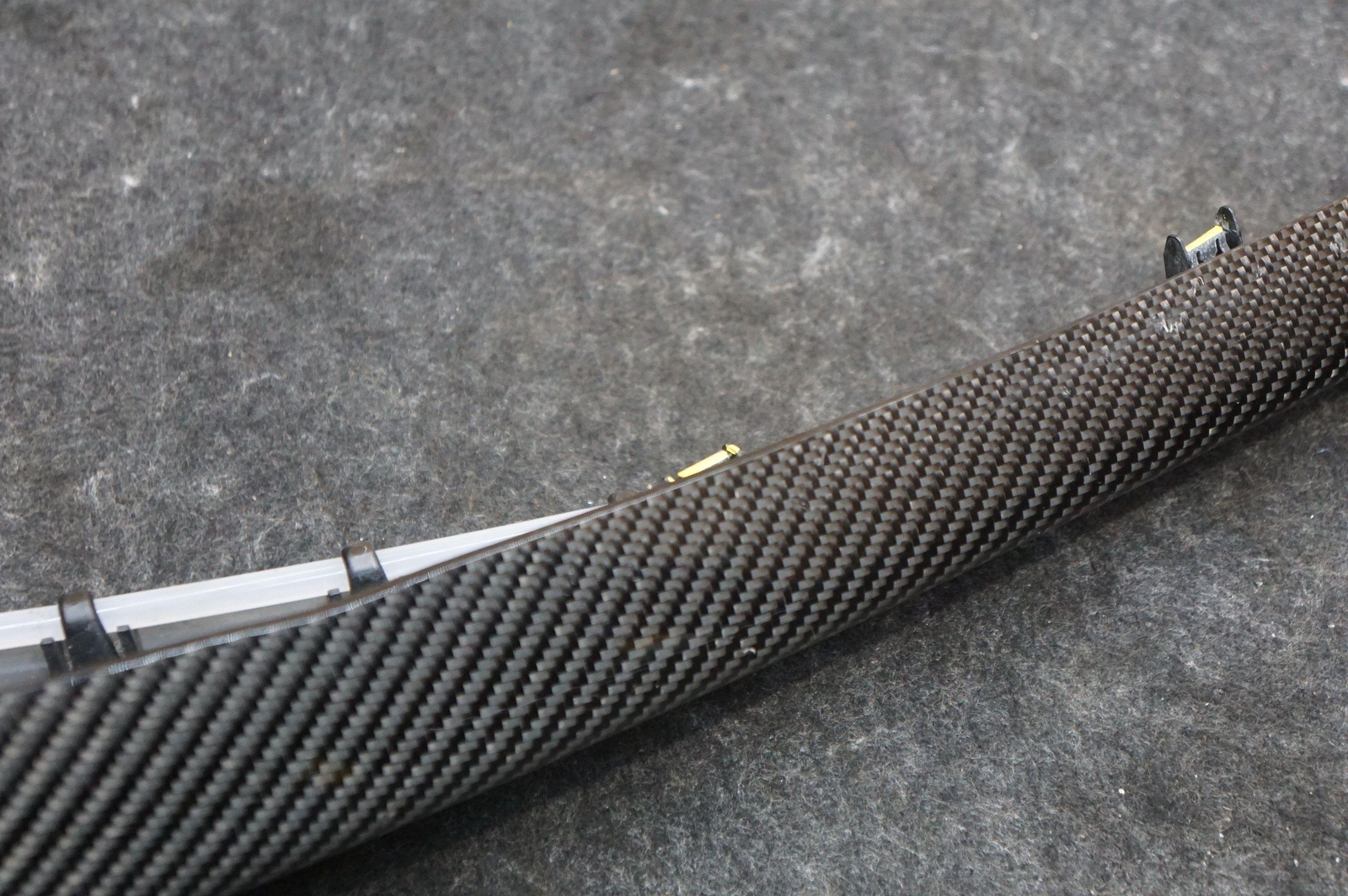 Right Console Carbon Fiber Trim My83-045n04-cb Aston Martin Dbx 707 20-24 *Note