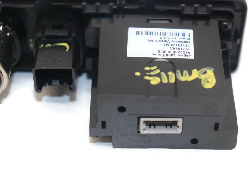 2008 Land Rover Usb iPod Aux Media Port 30657961 | eBay