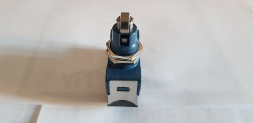 AZH2032CE HL finecorsa, AZH2032 HL Limit Switches PANASONIC SUNX STOCK IN ITALIA - Picture 4 of 12