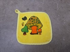 Vtg 70s Cannon Merry Mushroom Pot Holder Terrycloth Yellow Kitsch Kitchen NOS