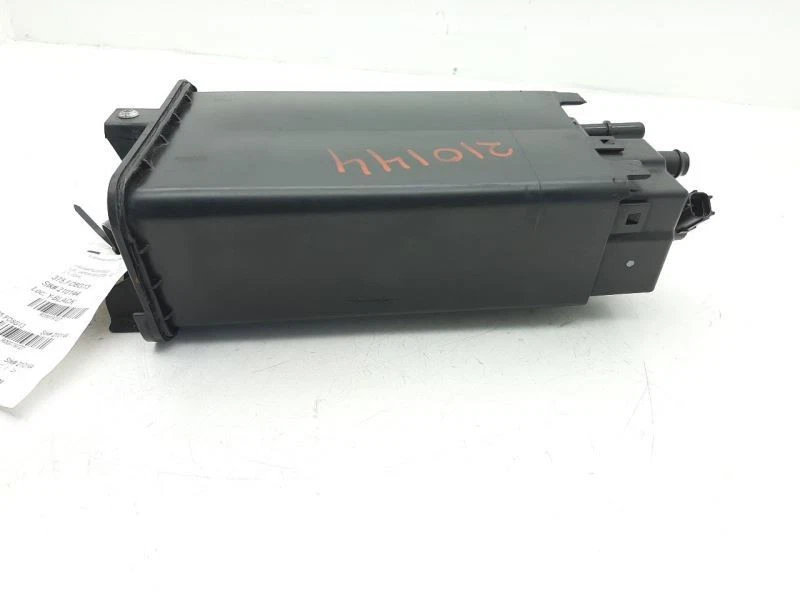 Контейнер для паров топлива 3,7 л подходит для FORD EXPLORER 2011-2015 годов выпуска от оригинального производителя - Изображение 2 из 4