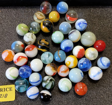 Lot of 40 Mix of Makers Vintage Glass Marbles lot 218 