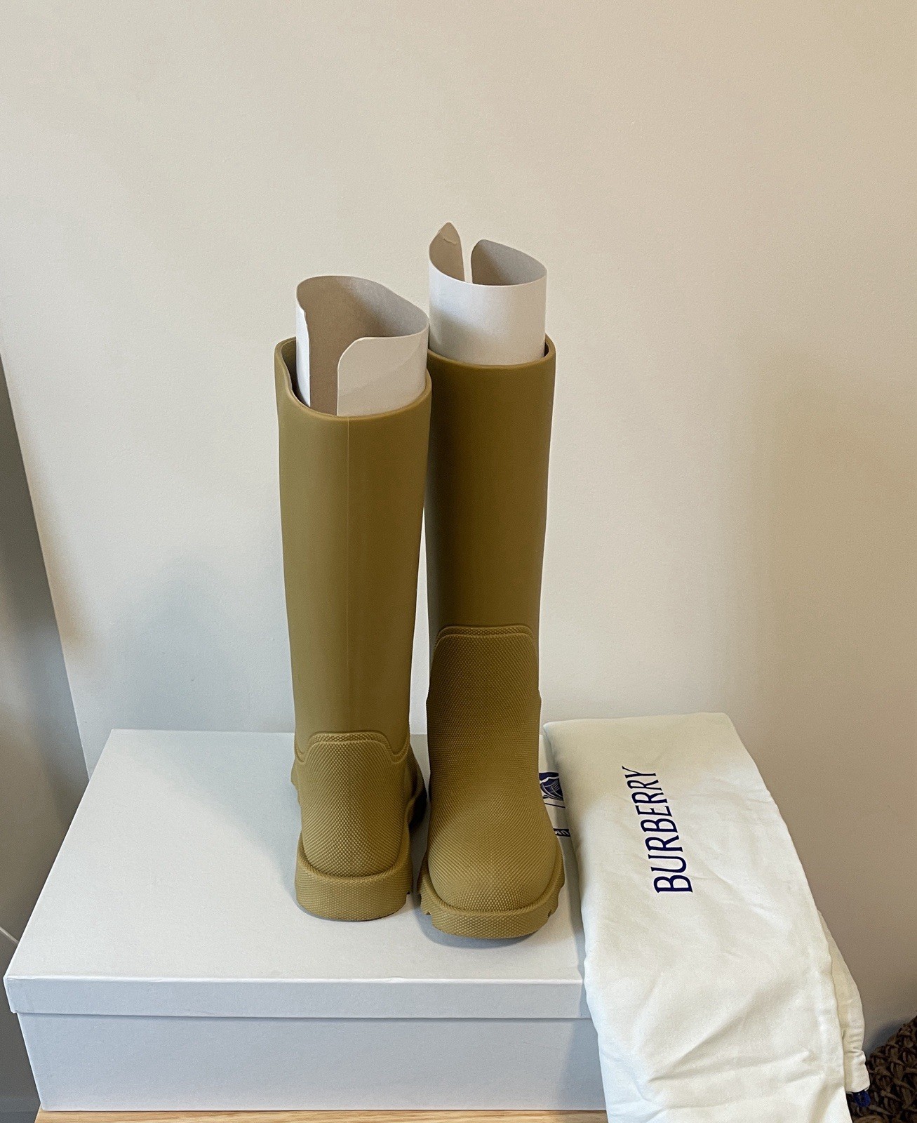 Burberry Marsh Rain Knee High Boots Size 37 thumbnail 4