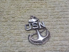 Vintage STERLING United States Navy Fouled Anchor Emblem 7 grams