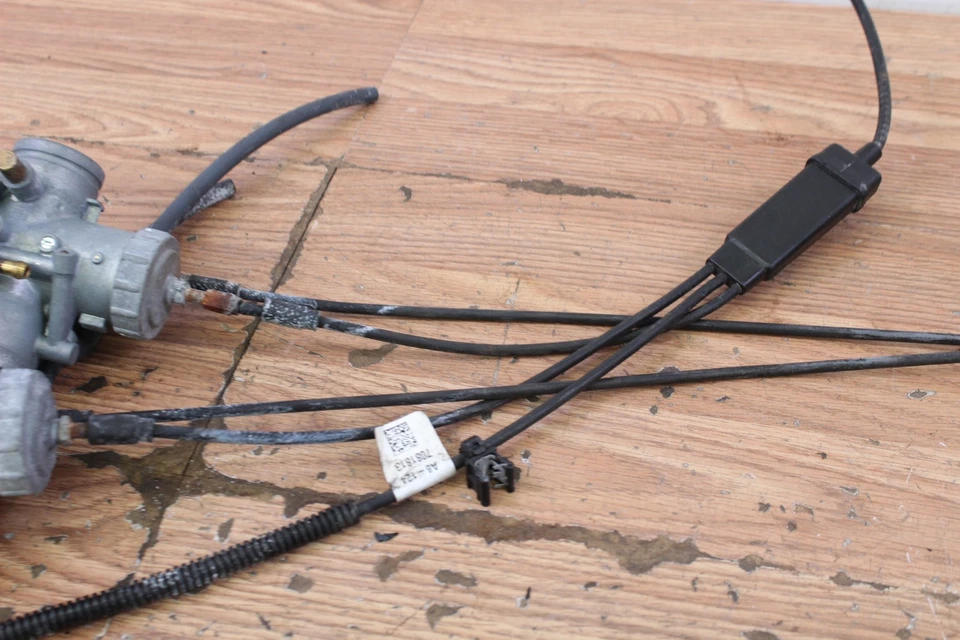 2019 POLARIS 550 INDY LXT Left & Right Carburetors / Carbs w/ Cables - Image 4 of 4