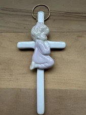 Roman Japan Children’s White Porcelain Cross with Praying Girl Wall Decor 7.5"