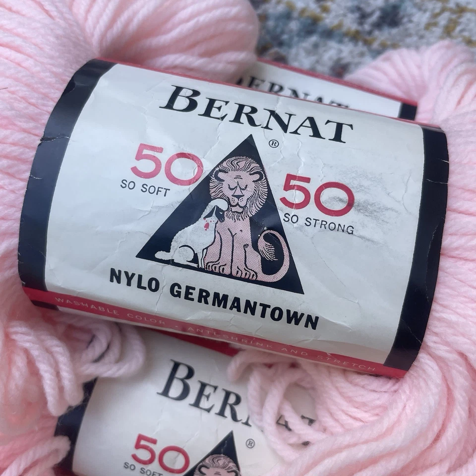 Vtg Bernat 50/50 Nylo Germantown Virgin Wool and Nylon Yarn Baby Pink 4 Pk 2543 - Image 2 of 4