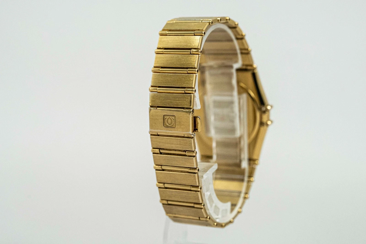 Vintage 1984* OMEGA Constellation Cal.1431 Qz Gold×Black 22P