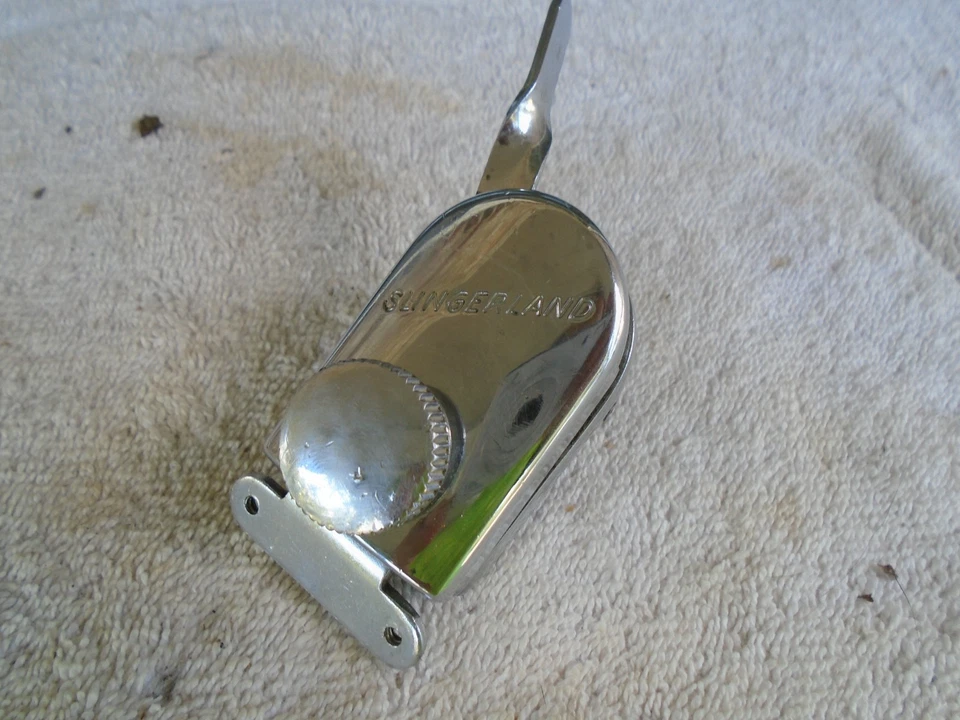 (1) VINTAGE 1960's / 1970's SLINGERLAND ZOOMATIC SNARE DRUM STRAINER-VG! - Image 2 of 4